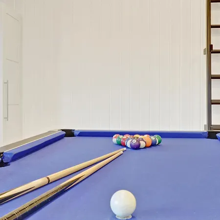בית נופש Newly Renovated Activity Home-sj850 *