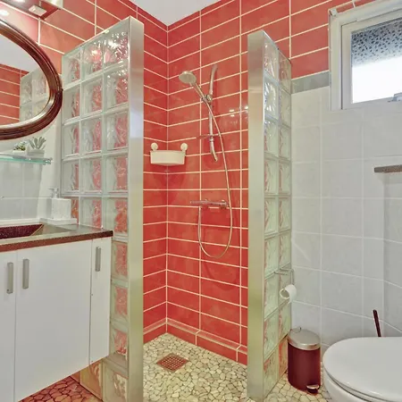 Newly Renovated Activity Home-sj850 הרבור